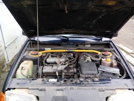 Черный ВАЗ 2115 Самара, объемом двигателя 1.5 л и пробегом 156 тыс. км за 3000 $, фото 1 на Automoto.ua