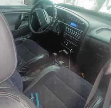 Черный ВАЗ 2115 Самара, объемом двигателя 1.6 л и пробегом 200 тыс. км за 2500 $, фото 1 на Automoto.ua