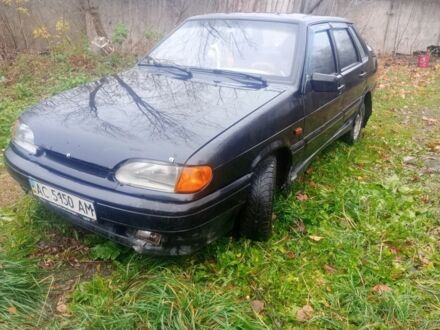 Черный ВАЗ 2115 Самара, объемом двигателя 1 л и пробегом 300 тыс. км за 900 $, фото 1 на Automoto.ua