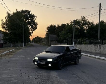 Чорний ВАЗ 2115 Самара, об'ємом двигуна 1.6 л та пробігом 300 тис. км за 2101 $, фото 1 на Automoto.ua