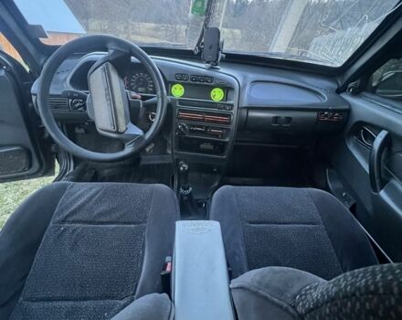 Чорний ВАЗ 2115 Самара, об'ємом двигуна 1.6 л та пробігом 141 тис. км за 1850 $, фото 1 на Automoto.ua