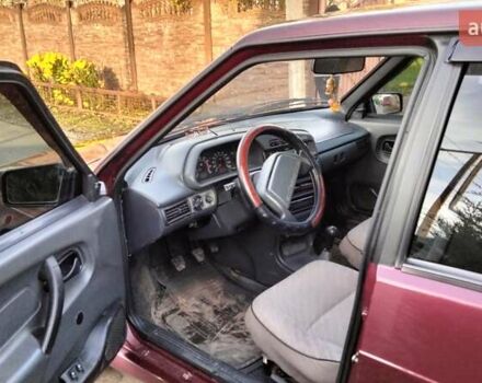 Красный ВАЗ 2115 Самара, объемом двигателя 1.5 л и пробегом 61 тыс. км за 2800 $, фото 2 на Automoto.ua