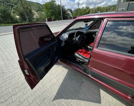 Красный ВАЗ 2115 Самара, объемом двигателя 1.5 л и пробегом 243 тыс. км за 1650 $, фото 6 на Automoto.ua