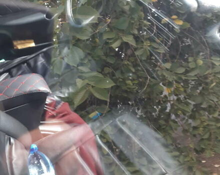 Красный ВАЗ 2115 Самара, объемом двигателя 1.5 л и пробегом 100 тыс. км за 2800 $, фото 4 на Automoto.ua