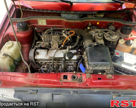 Красный ВАЗ 2115 Самара, объемом двигателя 1.6 л и пробегом 208 тыс. км за 2400 $, фото 3 на Automoto.ua