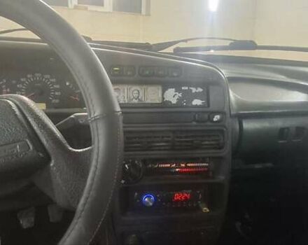 Красный ВАЗ 2115 Самара, объемом двигателя 1.6 л и пробегом 200 тыс. км за 2200 $, фото 9 на Automoto.ua