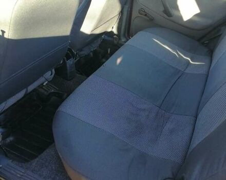 Красный ВАЗ 2115 Самара, объемом двигателя 1.5 л и пробегом 103 тыс. км за 3500 $, фото 5 на Automoto.ua