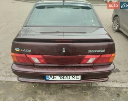 Красный ВАЗ 2115 Самара, объемом двигателя 1 л и пробегом 212 тыс. км за 1700 $, фото 4 на Automoto.ua