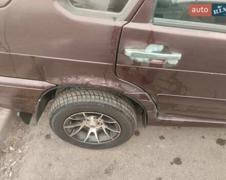 Красный ВАЗ 2115 Самара, объемом двигателя 1 л и пробегом 212 тыс. км за 1700 $, фото 5 на Automoto.ua