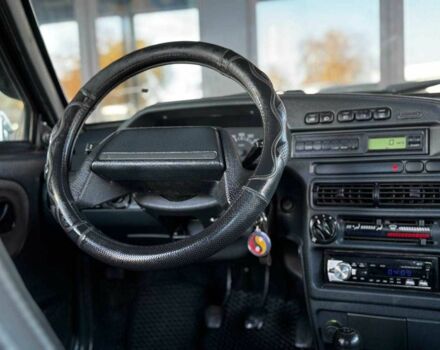 Красный ВАЗ 2115 Самара, объемом двигателя 1.6 л и пробегом 160 тыс. км за 3599 $, фото 14 на Automoto.ua