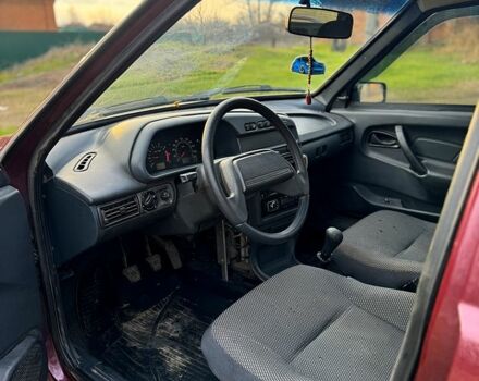 Красный ВАЗ 2115 Самара, объемом двигателя 1.6 л и пробегом 76 тыс. км за 1650 $, фото 8 на Automoto.ua
