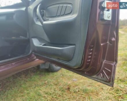 Красный ВАЗ 2115 Самара, объемом двигателя 1.6 л и пробегом 100 тыс. км за 2600 $, фото 10 на Automoto.ua