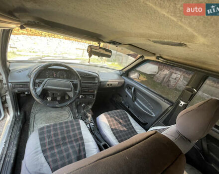 ВАЗ 2115 Самара, объемом двигателя 1.5 л и пробегом 200 тыс. км за 2150 $, фото 9 на Automoto.ua