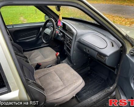 Жовтий ВАЗ 2115 Самара, об'ємом двигуна 1.5 л та пробігом 200 тис. км за 1100 $, фото 3 на Automoto.ua