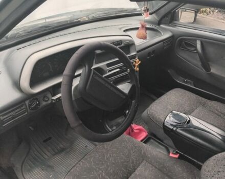 Серый ВАЗ 2115 Самара, объемом двигателя 1.6 л и пробегом 190 тыс. км за 1100 $, фото 6 на Automoto.ua