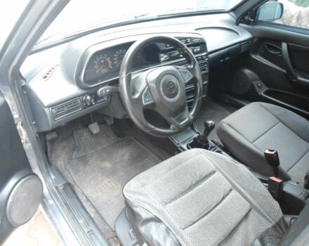 Серый ВАЗ 2115 Самара, объемом двигателя 1.6 л и пробегом 205 тыс. км за 2200 $, фото 4 на Automoto.ua