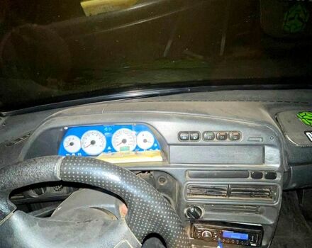 Серый ВАЗ 2115 Самара, объемом двигателя 1.5 л и пробегом 0 тыс. км за 1400 $, фото 5 на Automoto.ua