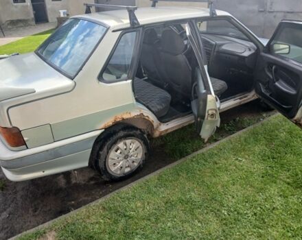 Серый ВАЗ 2115 Самара, объемом двигателя 1.5 л и пробегом 200 тыс. км за 800 $, фото 5 на Automoto.ua