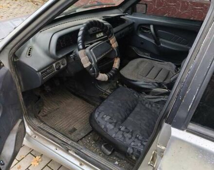 Серый ВАЗ 2115 Самара, объемом двигателя 0 л и пробегом 200 тыс. км за 1000 $, фото 3 на Automoto.ua