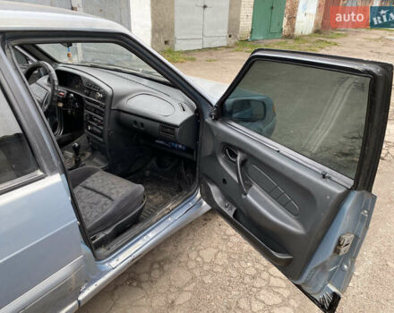 Серый ВАЗ 2115 Самара, объемом двигателя 1.5 л и пробегом 320 тыс. км за 1650 $, фото 10 на Automoto.ua