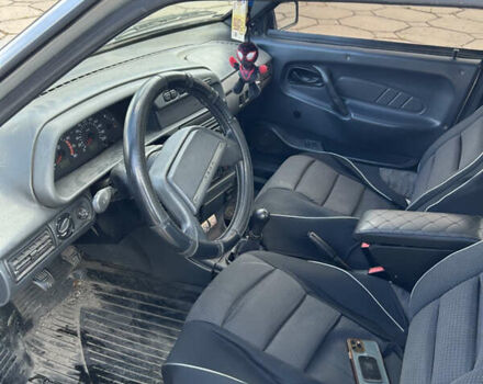 Серый ВАЗ 2115 Самара, объемом двигателя 1.5 л и пробегом 182 тыс. км за 2000 $, фото 12 на Automoto.ua