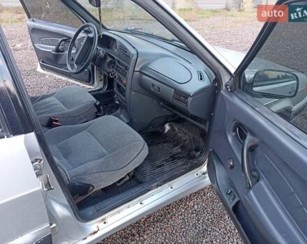 ВАЗ 2115 Самара 2004 у Львові на Automoto.ua Сірий ВАЗ 2115 Самара, об'ємом двигуна 1.5 л та пробігом 302 тис. км за 1450 $, фото 21 на Automoto.ua