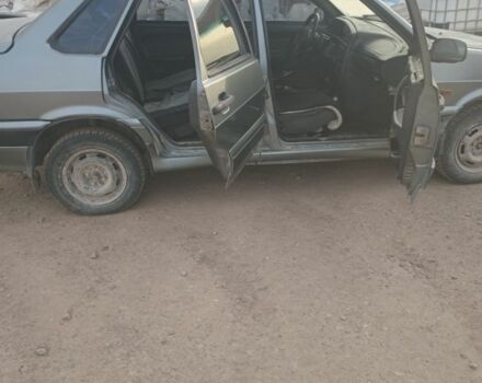 Серый ВАЗ 2115 Самара, объемом двигателя 1.5 л и пробегом 250 тыс. км за 1100 $, фото 6 на Automoto.ua