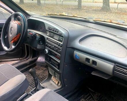 Сірий ВАЗ 2115 Самара, об'ємом двигуна 1.5 л та пробігом 175 тис. км за 1900 $, фото 2 на Automoto.ua