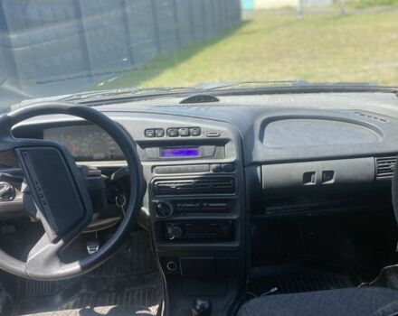 Серый ВАЗ 2115 Самара, объемом двигателя 1.5 л и пробегом 225 тыс. км за 500 $, фото 6 на Automoto.ua