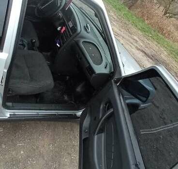 Серый ВАЗ 2115 Самара, объемом двигателя 1.5 л и пробегом 224 тыс. км за 1700 $, фото 4 на Automoto.ua