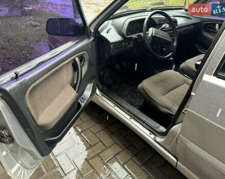 Сірий ВАЗ 2115 Самара, об'ємом двигуна 1.5 л та пробігом 180 тис. км за 1800 $, фото 3 на Automoto.ua