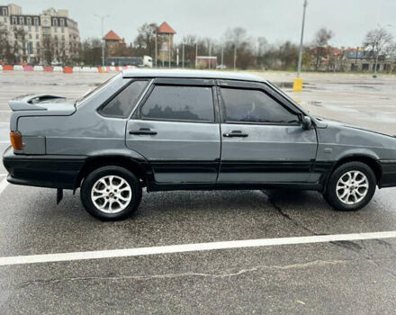 Серый ВАЗ 2115 Самара, объемом двигателя 1.5 л и пробегом 350 тыс. км за 1300 $, фото 1 на Automoto.ua