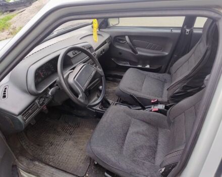 Серый ВАЗ 2115 Самара, объемом двигателя 1.5 л и пробегом 380 тыс. км за 1000 $, фото 5 на Automoto.ua