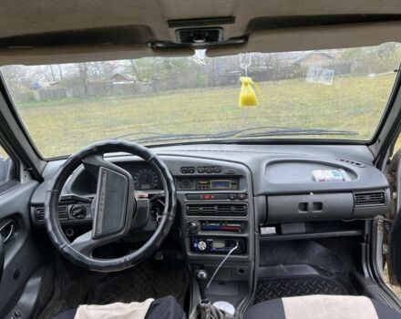Серый ВАЗ 2115 Самара, объемом двигателя 1.5 л и пробегом 230 тыс. км за 1500 $, фото 6 на Automoto.ua