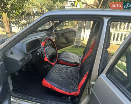 Серый ВАЗ 2115 Самара, объемом двигателя 1.5 л и пробегом 328 тыс. км за 1600 $, фото 7 на Automoto.ua