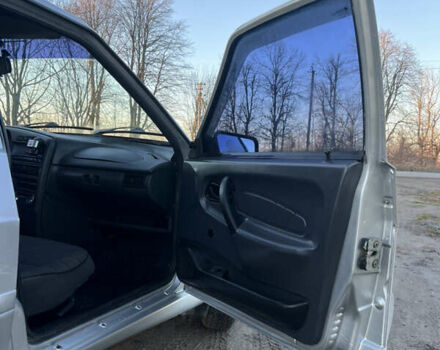 Серый ВАЗ 2115 Самара, объемом двигателя 1.5 л и пробегом 188 тыс. км за 1950 $, фото 8 на Automoto.ua