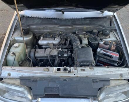 Серый ВАЗ 2115 Самара, объемом двигателя 1.5 л и пробегом 230 тыс. км за 1450 $, фото 6 на Automoto.ua