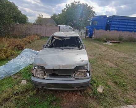 Серый ВАЗ 2115 Самара, объемом двигателя 1.5 л и пробегом 150 тыс. км за 400 $, фото 2 на Automoto.ua