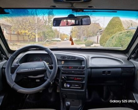 Серый ВАЗ 2115 Самара, объемом двигателя 1.5 л и пробегом 170 тыс. км за 1890 $, фото 11 на Automoto.ua