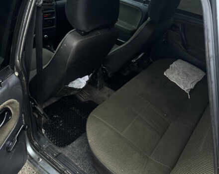 Серый ВАЗ 2115 Самара, объемом двигателя 1.5 л и пробегом 210 тыс. км за 1350 $, фото 6 на Automoto.ua