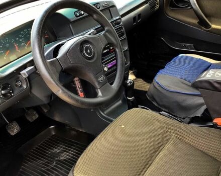 Серый ВАЗ 2115 Самара, объемом двигателя 1.5 л и пробегом 150 тыс. км за 1500 $, фото 4 на Automoto.ua