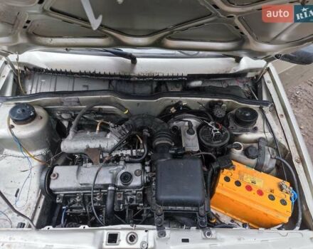 Сірий ВАЗ 2115 Самара, об'ємом двигуна 1.6 л та пробігом 233 тис. км за 1700 $, фото 13 на Automoto.ua