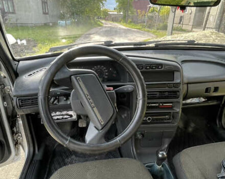 Сірий ВАЗ 2115 Самара, об'ємом двигуна 0 л та пробігом 204 тис. км за 2500 $, фото 17 на Automoto.ua