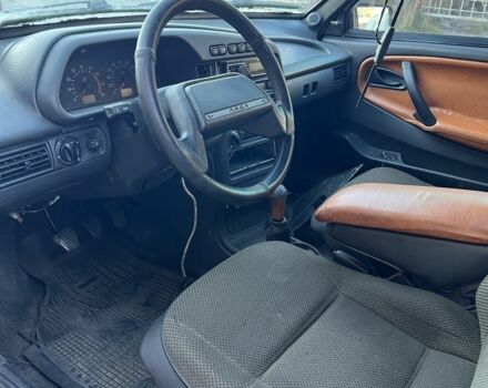 Серый ВАЗ 2115 Самара, объемом двигателя 1.5 л и пробегом 280 тыс. км за 750 $, фото 4 на Automoto.ua