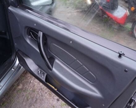 Серый ВАЗ 2115 Самара, объемом двигателя 1.5 л и пробегом 168 тыс. км за 1350 $, фото 4 на Automoto.ua