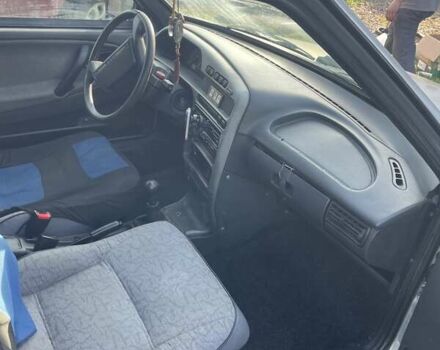 Серый ВАЗ 2115 Самара, объемом двигателя 1.6 л и пробегом 121 тыс. км за 1900 $, фото 3 на Automoto.ua