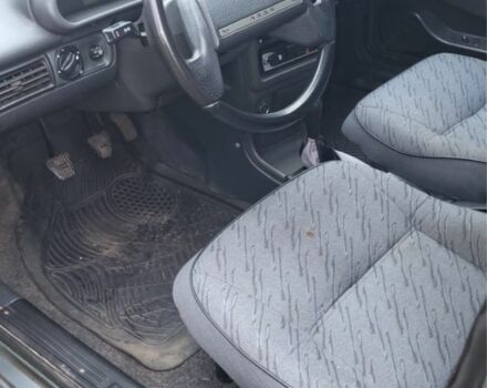 Серый ВАЗ 2115 Самара, объемом двигателя 1.6 л и пробегом 125 тыс. км за 2300 $, фото 5 на Automoto.ua