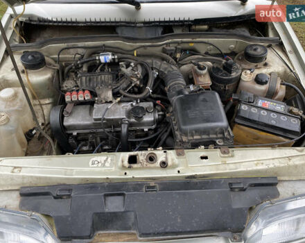 Сірий ВАЗ 2115 Самара, об'ємом двигуна 1.6 л та пробігом 256 тис. км за 2000 $, фото 9 на Automoto.ua