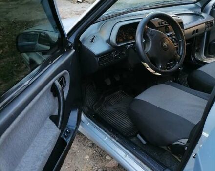 Серый ВАЗ 2115 Самара, объемом двигателя 1.6 л и пробегом 219 тыс. км за 2800 $, фото 2 на Automoto.ua