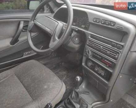 Серый ВАЗ 2115 Самара, объемом двигателя 1.6 л и пробегом 257 тыс. км за 1500 $, фото 2 на Automoto.ua